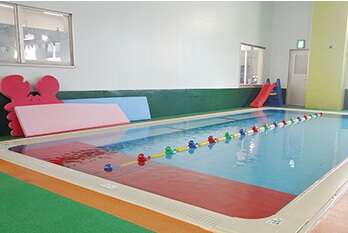 幼児用プール｜寝屋川市にあるスイミング・体操教室、KSCねやがわスポーツクラブ